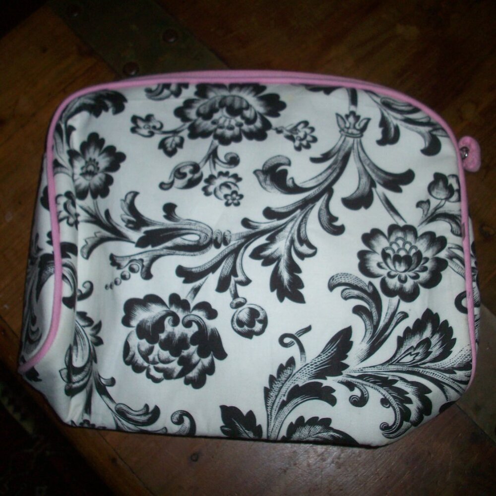 Makeup Cosmetic Bag Pouch Clutch Black Travel Black & Pink ONCE UPON A ROSE Zips